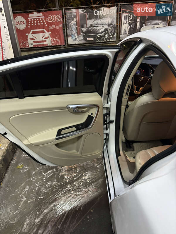 Седан Volvo S60 2012 в Беляевке фото 19 Седан Volvo S60 2012 в Беляевке