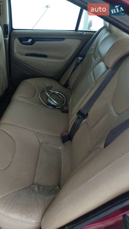 Седан Volvo S60 2001 в Гайсине