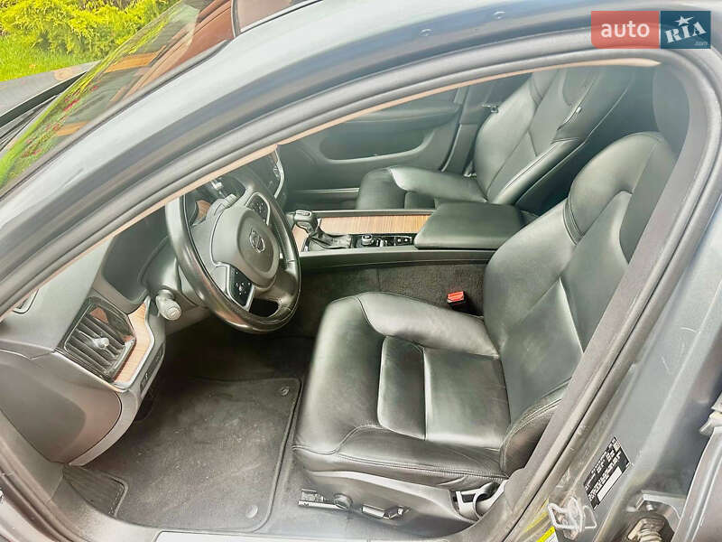 Седан Volvo S60 2019 в Києві фото 12 Седан Volvo S60 2019 в Києві