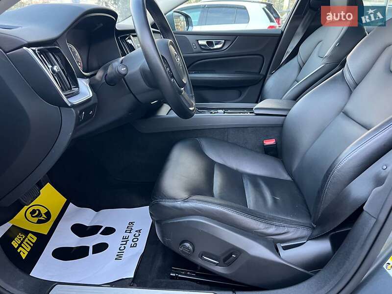 Седан Volvo S60 2019 в Івано-Франківську
