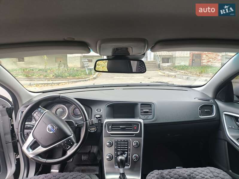 Седан Volvo S60 2011 в Трускавці