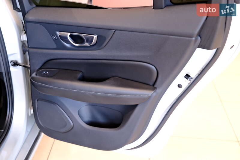 Седан Volvo S60 2018 в Одесі