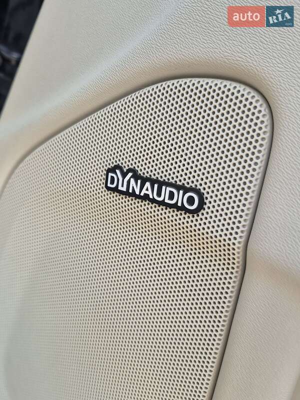 Седан Volvo S60 2012 в Киеве