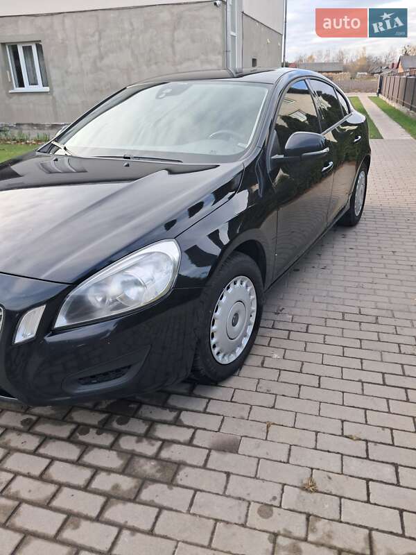 Седан Volvo S60 2012 в Львове фото 10 Седан Volvo S60 2012 в Львове