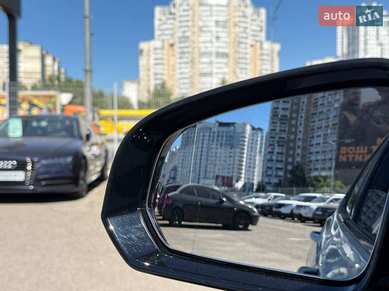 Седан Volvo S60 2019 в Києві