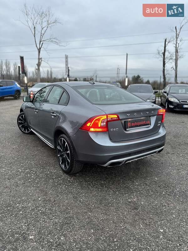 Седан Volvo S60 2015 в Белогородке фото 10 Седан Volvo S60 2015 в Белогородке
