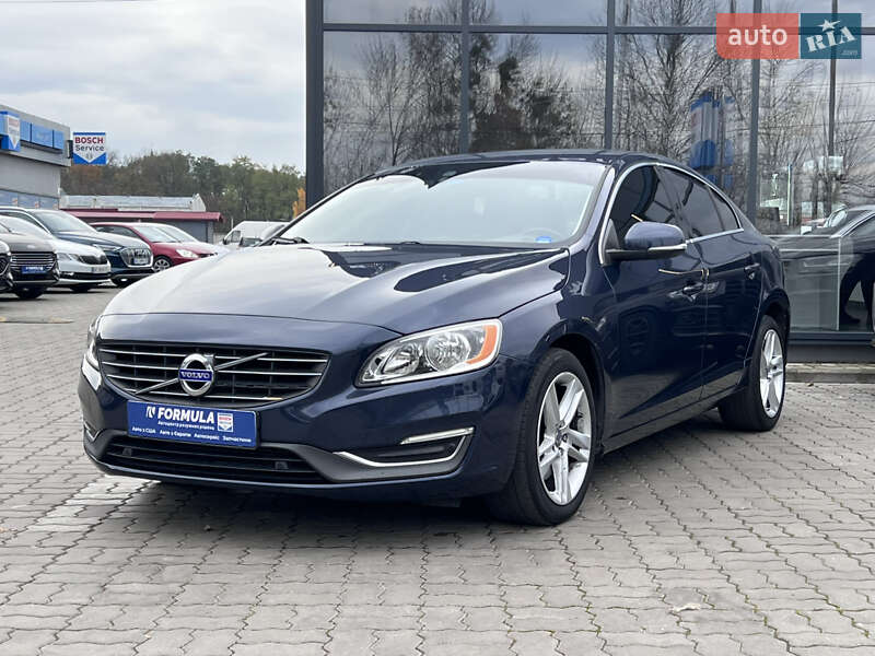 Седан Volvo S60 2014 в Нововолынске