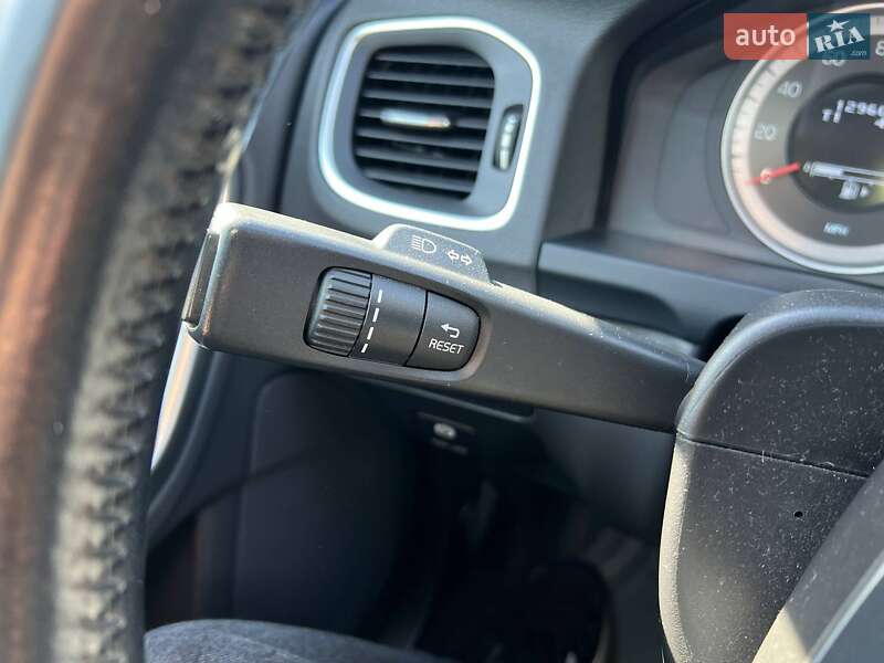 Седан Volvo S60 2013 в Киеве фото 14 Седан Volvo S60 2013 в Киеве