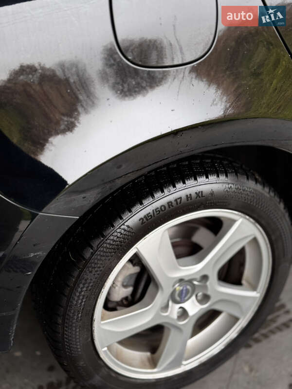 Седан Volvo S60 2013 в Львове