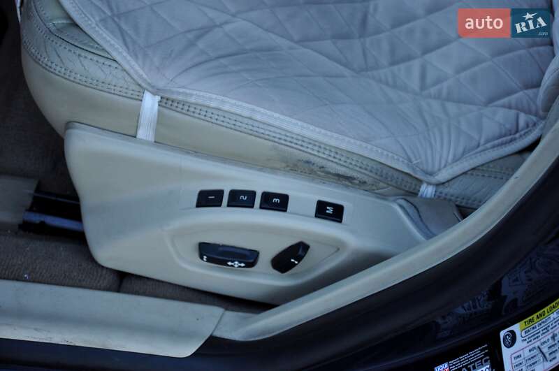 Седан Volvo S60 2012 в Львове