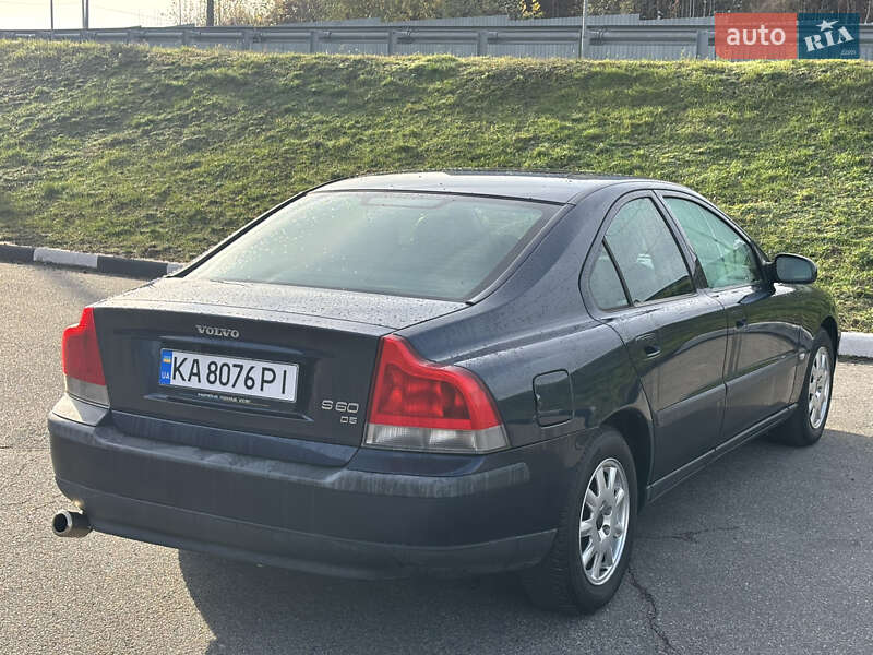 Седан Volvo S60 2003 в Києві