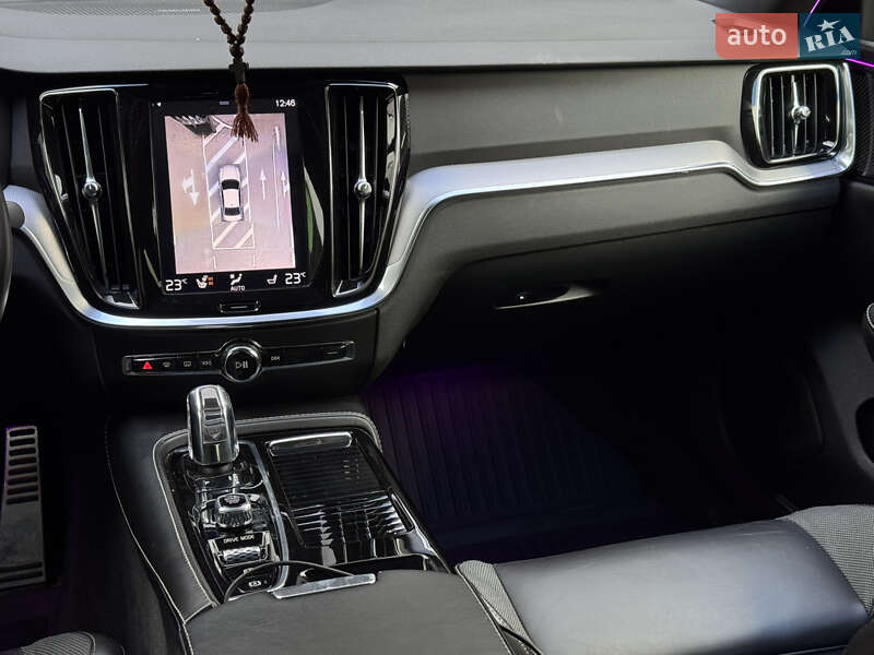 Седан Volvo S60 2019 в Киеве фото 25 Седан Volvo S60 2019 в Киеве