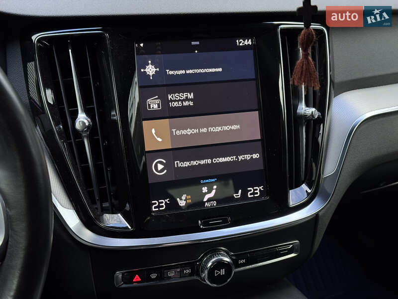 Седан Volvo S60 2019 в Киеве фото 28 Седан Volvo S60 2019 в Киеве