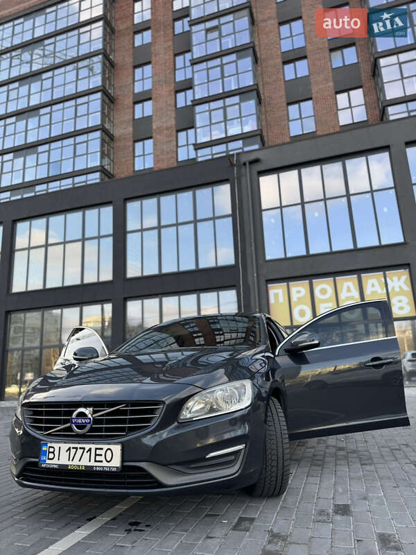 Седан Volvo S60 2014 в Полтаві фото 5 Седан Volvo S60 2014 в Полтаві