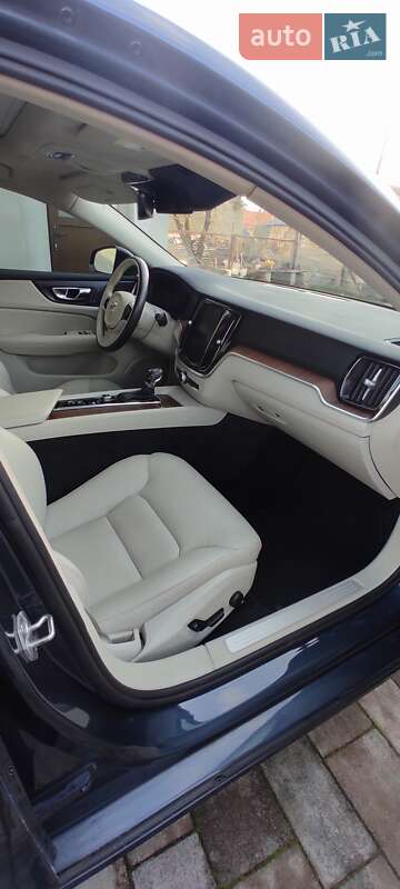 Седан Volvo S60 2019 в Стрию фото 37 Седан Volvo S60 2019 в Стрию