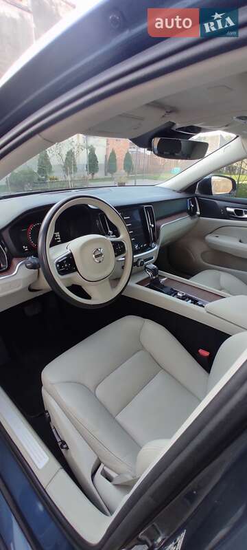 Седан Volvo S60 2019 в Стрию фото 17 Седан Volvo S60 2019 в Стрию