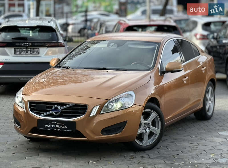 Седан Volvo S60 2010 в Одессе