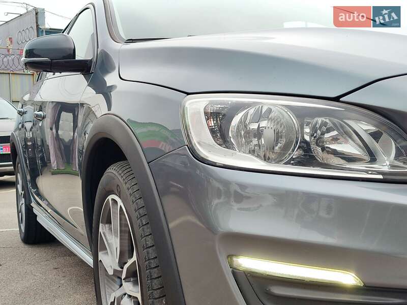 Седан Volvo S60 2017 в Києві