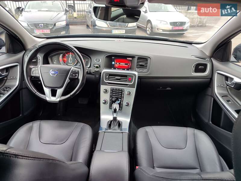 Седан Volvo S60 2017 в Києві