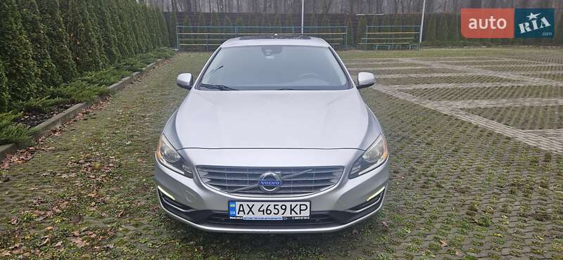Седан Volvo S60 2013 в Харькове