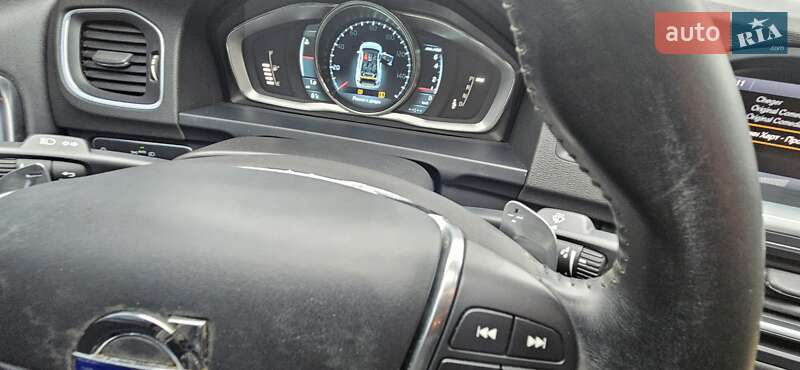 Седан Volvo S60 2013 в Харькове