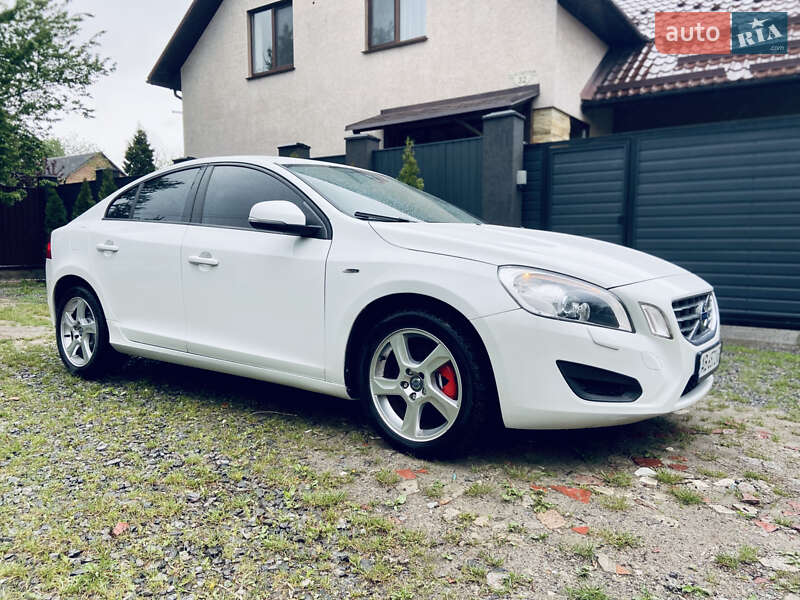 Седан Volvo S60 2011 в Вінниці