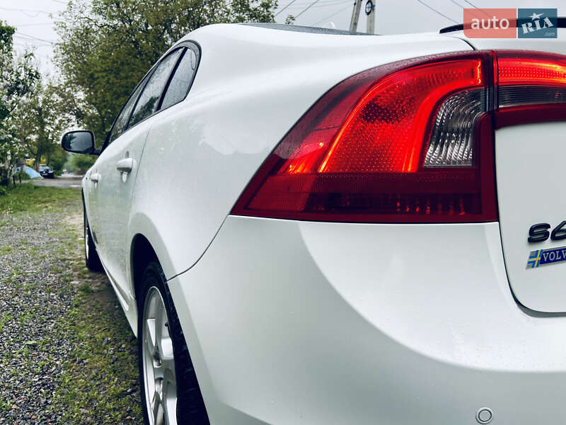 Седан Volvo S60 2011 в Вінниці