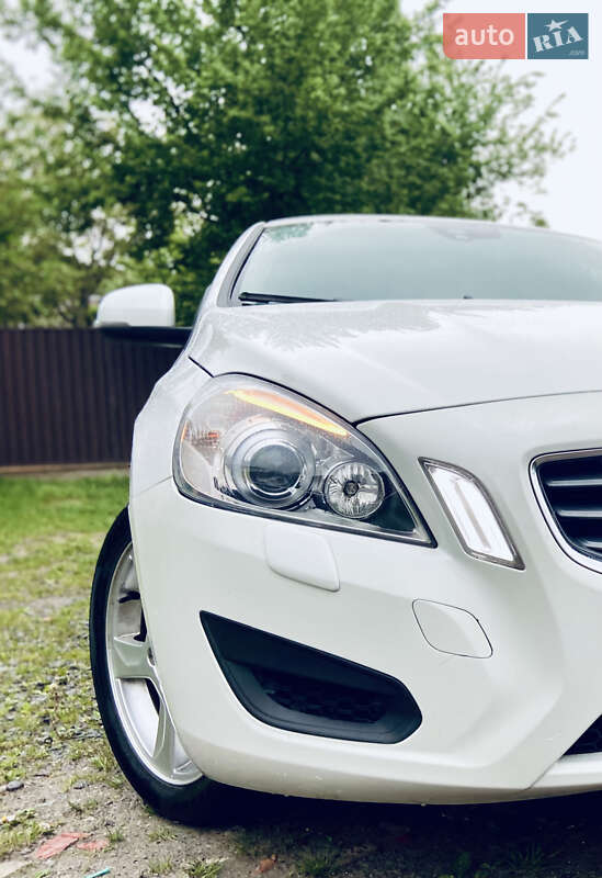 Седан Volvo S60 2011 в Вінниці