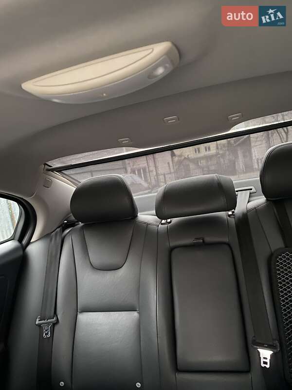 Седан Volvo S60 2016 в Тернополі фото 11 Седан Volvo S60 2016 в Тернополі