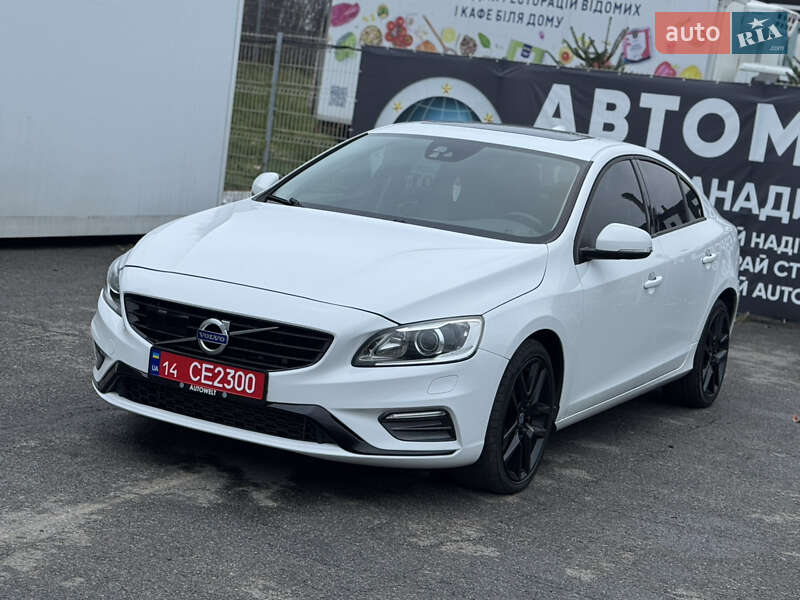 Седан Volvo S60 2017 в Львове