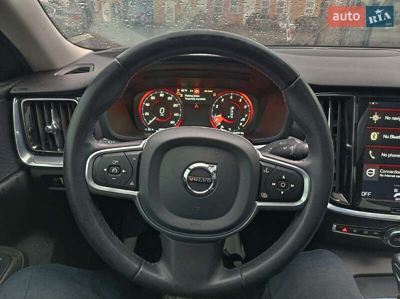 Седан Volvo S60 2020 в Луцке фото 10 Седан Volvo S60 2020 в Луцке