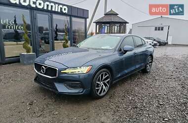 Седан Volvo S60 2020 в Луцке