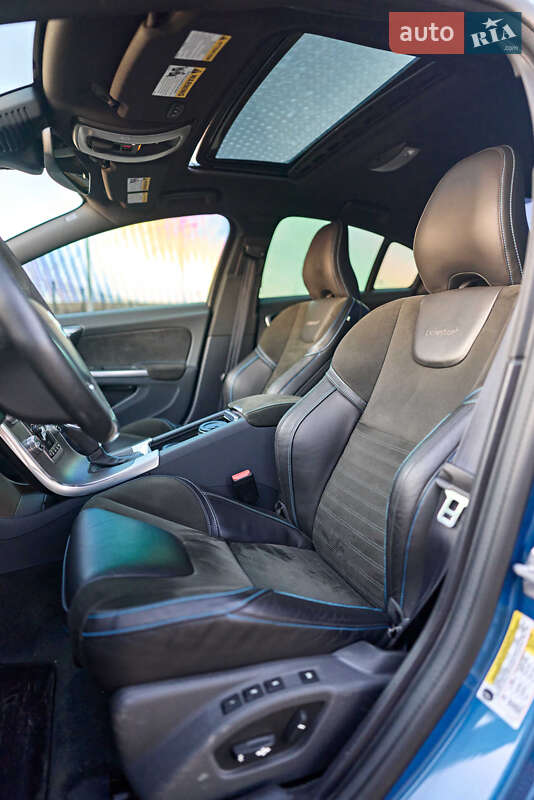 Седан Volvo S60 2017 в Ровно