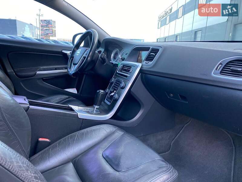 Седан Volvo S60 2011 в Львове фото 24 Седан Volvo S60 2011 в Львове