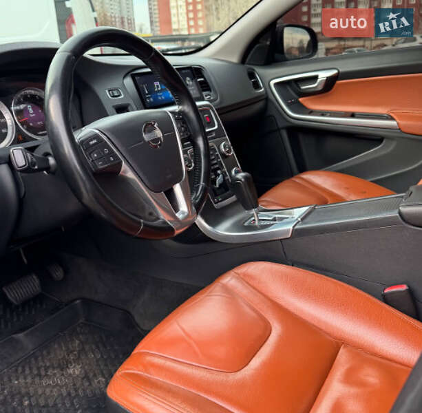 Седан Volvo S60 2012 в Львове фото 4 Седан Volvo S60 2012 в Львове