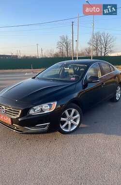 Седан Volvo S60 2016 в Житомире