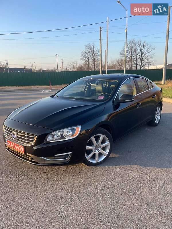 Седан Volvo S60 2016 в Житомире
