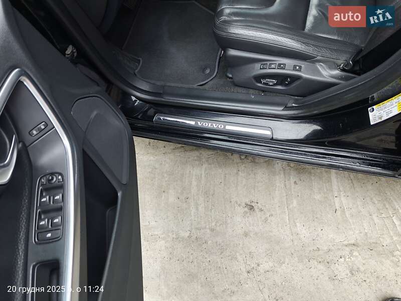 Седан Volvo S60 2013 в Полтаве