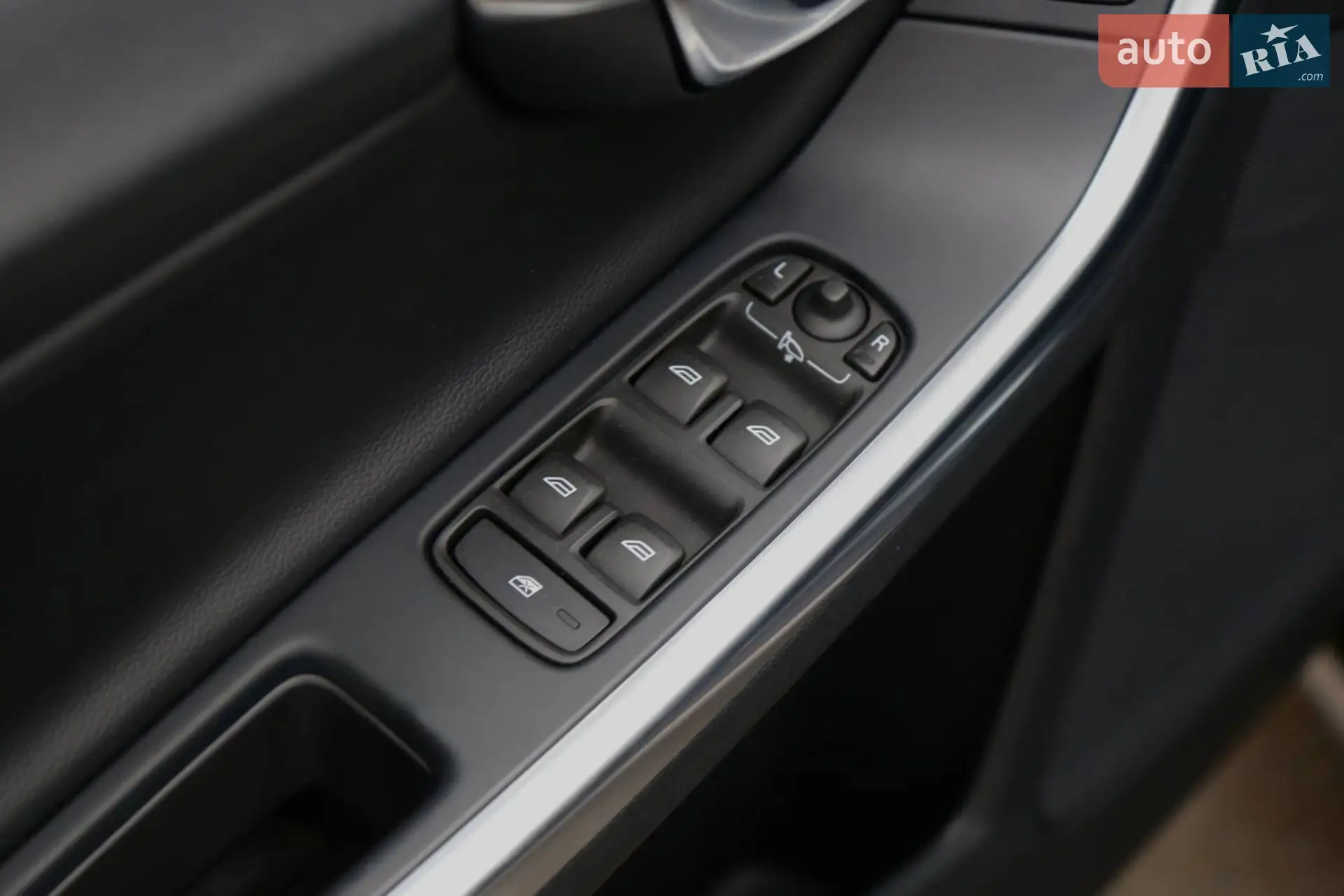 2017 Volvo S60 - мініатюра 26