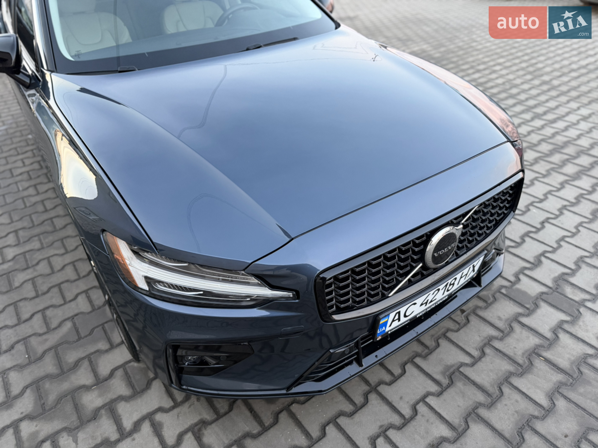 2021 Volvo S60 - мініатюра 11
