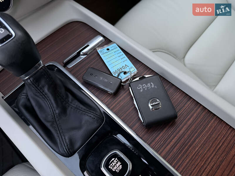 Седан Volvo S60 2021 в Луцьку