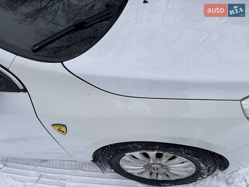 Седан Volvo S60 2013 в Новояворовске