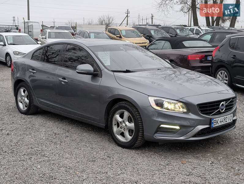 Седан Volvo S60 2017 в Рівному фото 11 Седан Volvo S60 2017 в Рівному