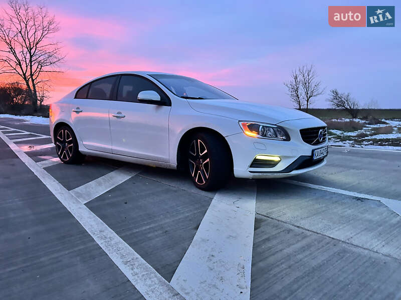 Volvo S60 2016