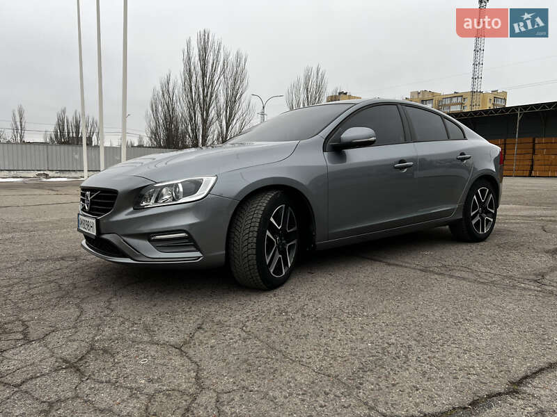 Седан Volvo S60 2016 в Николаеве фото 14 Седан Volvo S60 2016 в Николаеве