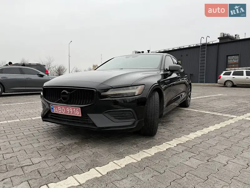 Volvo S60 2019