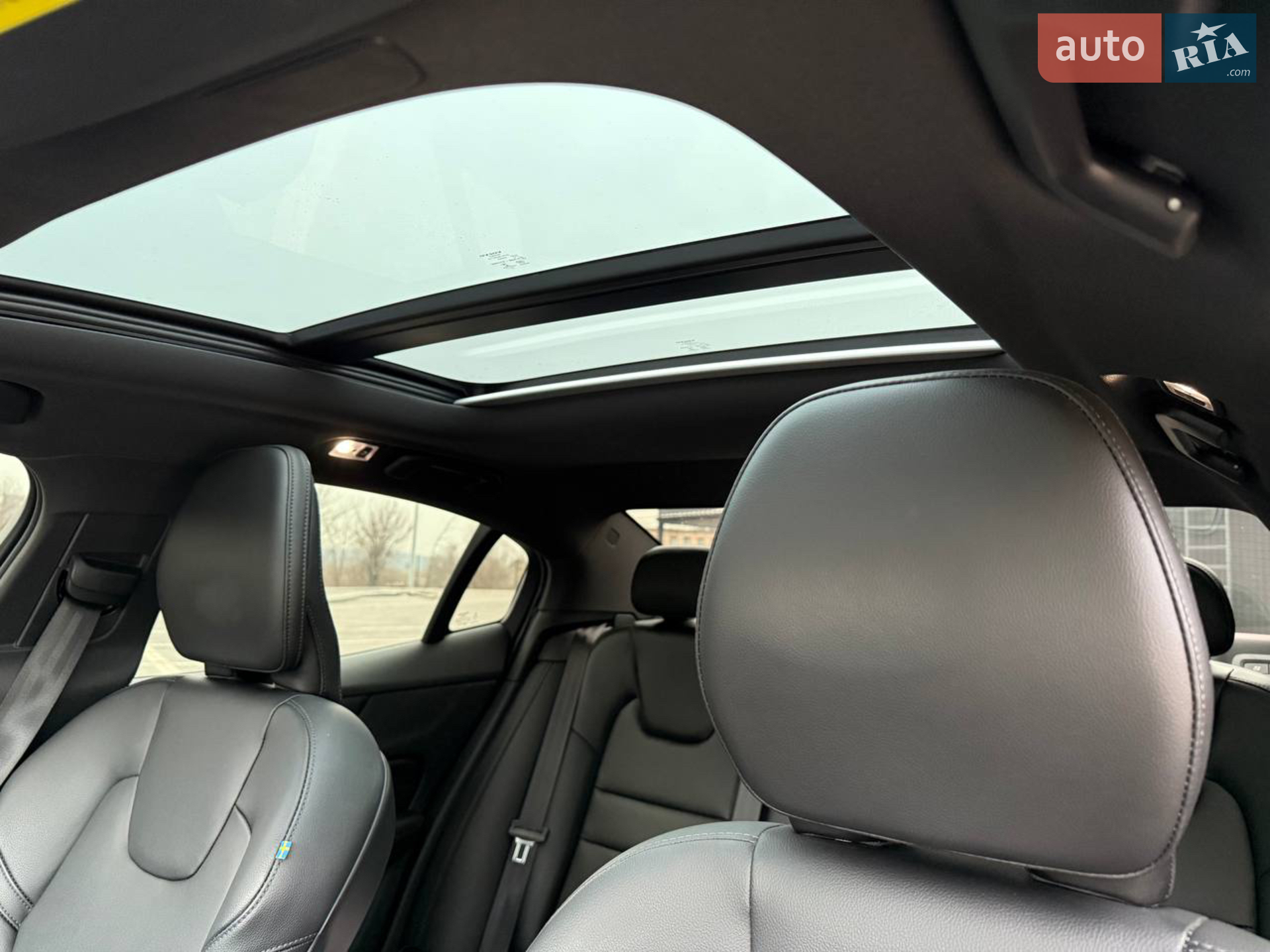 2019 Volvo S60 - мініатюра 15