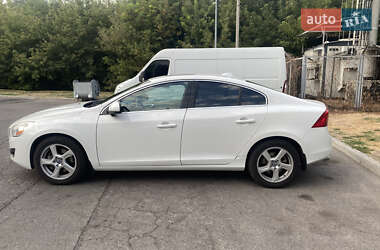 Седан Volvo S60 2012 в Полтаве