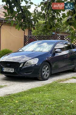 Седан Volvo S60 2011 в Баранівці