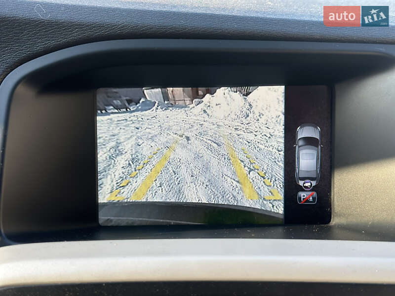 Седан Volvo S60 2011 в Львове